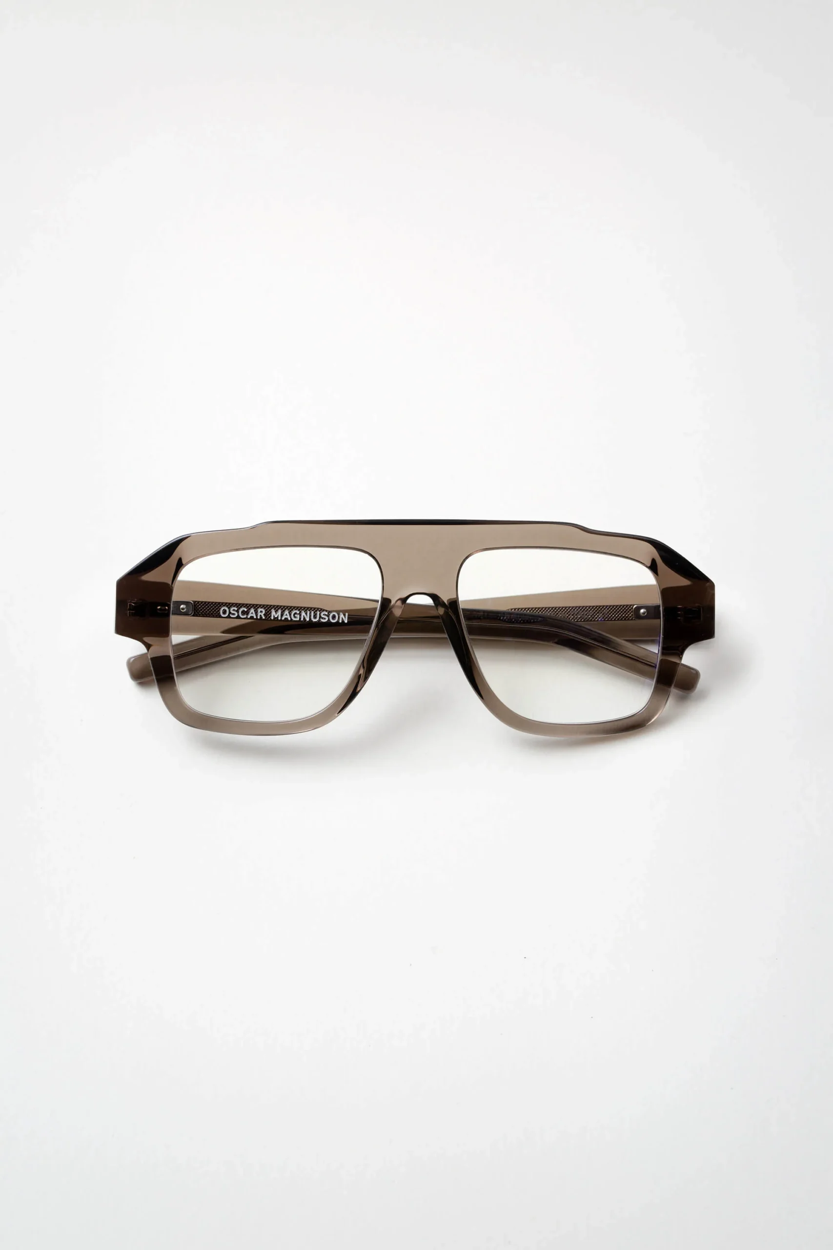 OSCAR MAGNUSON Trent OM6 Smoke